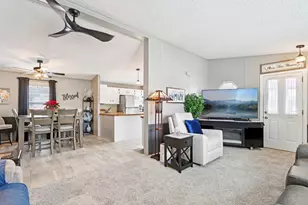 412 Oak Lodge Rd, Racine, WI 53185 - Photo 11