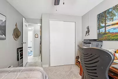 412 Oak Lodge Road, Racine, WI 53185 - Photo 29