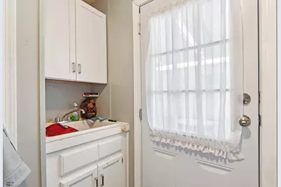 412 Oak Lodge Road, Racine, WI 53185 - Photo 31