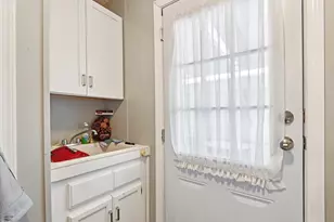 412 Oak Lodge Rd, Racine, WI 53185 - Photo 31