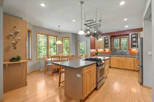 2082 Tower Dr, Stoughton, WI 53589 - Photo 19