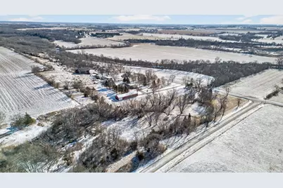 8131 E Creek Road, Janesville, WI 53546 - Photo 31