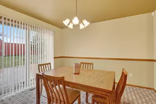 8131 E Creek Rd, Janesville, WI 53546 - Photo 49