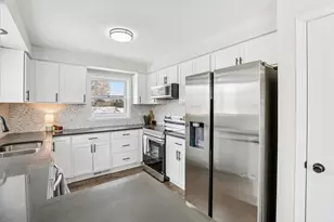 2 Hallows Cir, Madison, WI 53704 - Photo 19