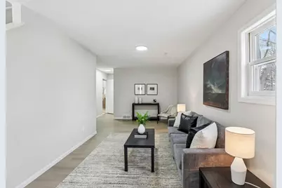 2 Hallows Circle, Madison, WI 53704 - Photo 5