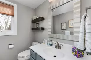 6445 Toribrooke Ln, Madison, WI 53719 - Photo 13