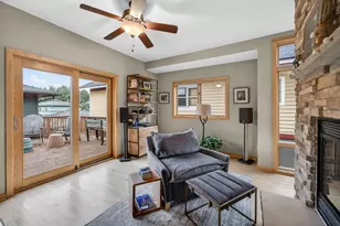 3555 John Muir Dr, Middleton, WI 53562 - Photo 7