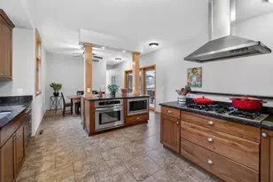 3555 John Muir Dr, Middleton, WI 53562 - Photo 11