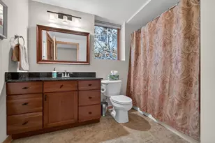 3555 John Muir Dr, Middleton, WI 53562 - Photo 35