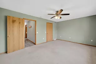 3017 Bradbury Rd, Madison, WI 53719 - Photo 17