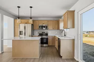 9208 Gentle Feather Rd, Verona, WI 53593 - Photo 5