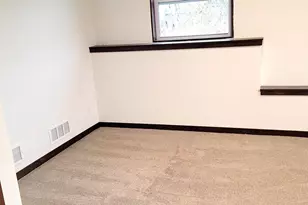 11526 N Indian Summer Dr, Edgerton, WI 53534 - Photo 7