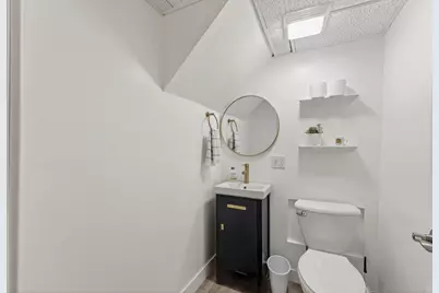 5609 Winnequah Trail, Monona, WI 53716 - Photo 45