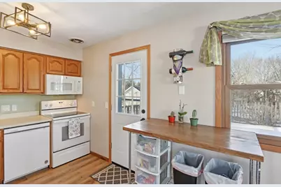 949 E Prospect Street, Lake Mills, WI 53551 - Photo 17