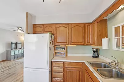 949 E Prospect Street, Lake Mills, WI 53551 - Photo 19