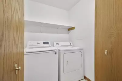 1041 Chandler Lane, Sun Prairie, WI 53590 - Photo 25