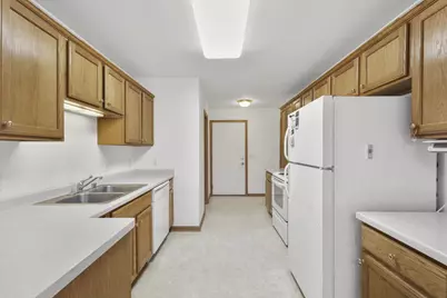 1041 Chandler Lane, Sun Prairie, WI 53590 - Photo 15