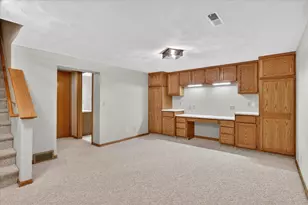 2548 Liberty Ln, Janesville, WI 53545 - Photo 25