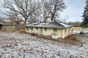 2539 N Co Rd E, Janesville, WI 53548 - Photo 31