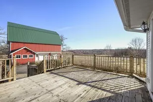 4595 Mahoney Rd, Mcfarland, WI 53558 - Photo 7