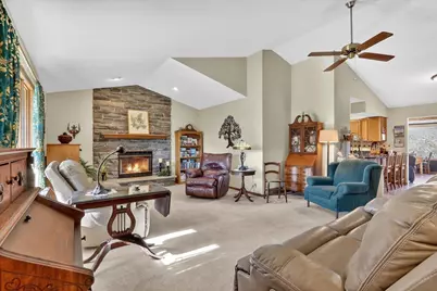 8801 N Serns Road, Milton, WI 53563 - Photo 7