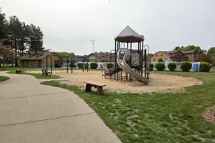 1826-2 Parkland Dr, Arkdale, WI 54613 - Photo 23