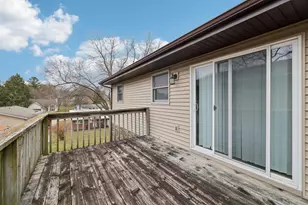 105-107 W Garfield St, Mount Horeb, WI 53572 - Photo 41