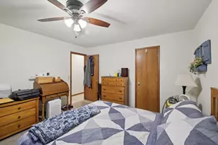105-107 W Garfield St, Mount Horeb, WI 53572 - Photo 27