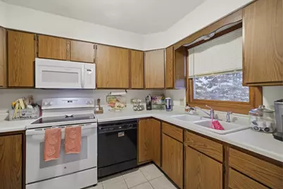 105-107 W Garfield Street, Mount Horeb, WI 53572 - Photo 19