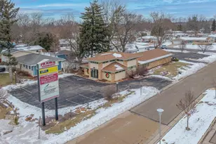 718 Park Ave, Beaver Dam, WI 53916 - Photo 1