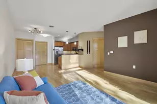 625 E Mifflin St, Madison, WI 53703 - Photo 15