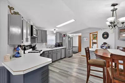 112 Falling Creek Circle, Janesville, WI 53548 - Photo 13