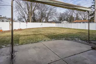 1913 Black Bridge Rd, Janesville, WI 53545 - Photo 33