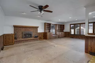 1913 Black Bridge Rd, Janesville, WI 53545 - Photo 9