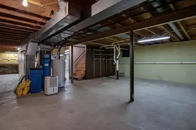 1913 Black Bridge Road, Janesville, WI 53545 - Photo 31