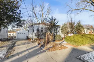 3830 Dennett Dr, Madison, WI 53714 - Photo 45