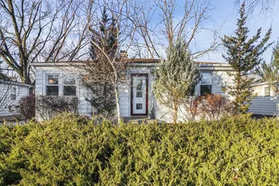 3830 Dennett Drive, Madison, WI 53714 - Photo 3