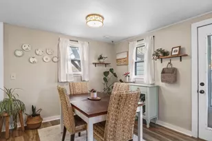 3830 Dennett Dr, Madison, WI 53714 - Photo 13