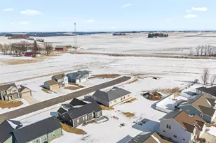 428 Chad Trl, Arlington, WI 53911 - Photo 31