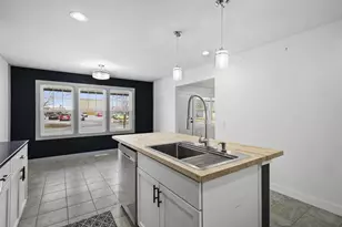 1114 Matheson St, Janesville, WI 53545 - Photo 9