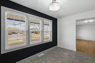 1114 Matheson St, Janesville, WI 53545 - Photo 5