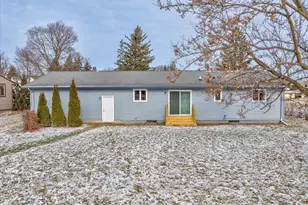 309 Fuller St, Columbus, WI 53925 - Photo 7