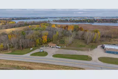 814 W State Street, Fox Lake, WI 53933 - Photo 7