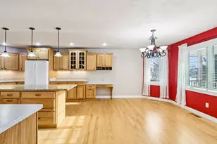 1705 Dunwoody Ln, Waunakee, WI 53597 - Photo 15