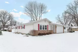 2003 N Lexington Dr, Janesville, WI 53545 - Photo 1