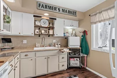 2003 N Lexington Drive, Janesville, WI 53545 - Photo 15