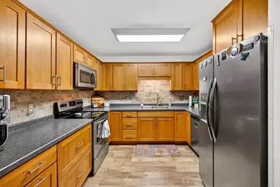 1426 Wheeler Court #D, Madison, WI 53704 - Photo 3