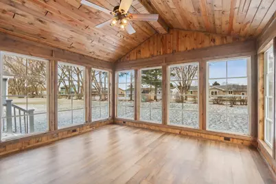 400 Raymond Road, Waunakee, WI 53597 - Photo 13