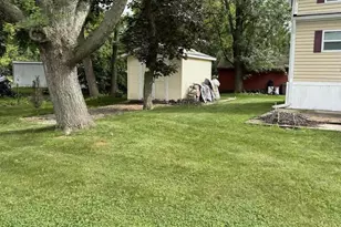 414 Skyline Dr, Edgerton, WI 53534 - Photo 17