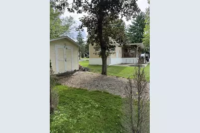 414 Skyline Drive, Edgerton, WI 53534 - Photo 3